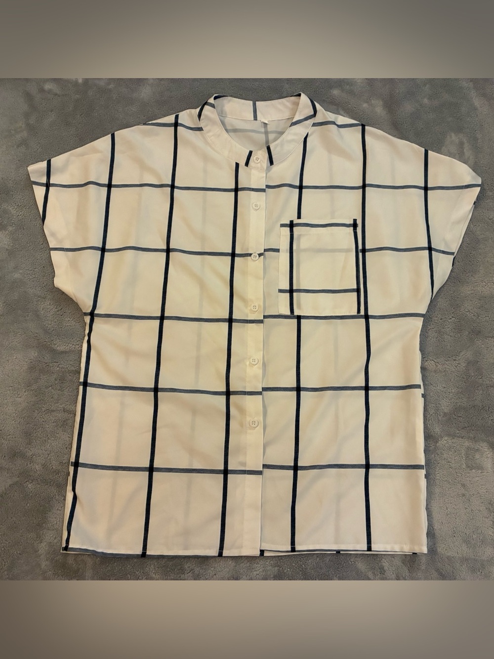 Women’s White Windowpane Check Short-Sleeve Shirt Size Small